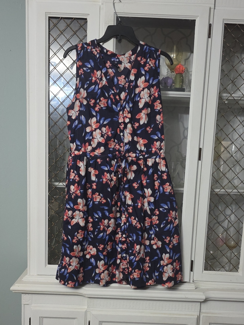 GAP Navy Floral V-Neck Tie-Waist Dress